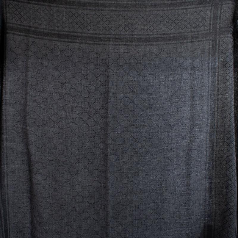 shop 100% authentic second hand Gucci Grey GG Shawl on Labellov.com
