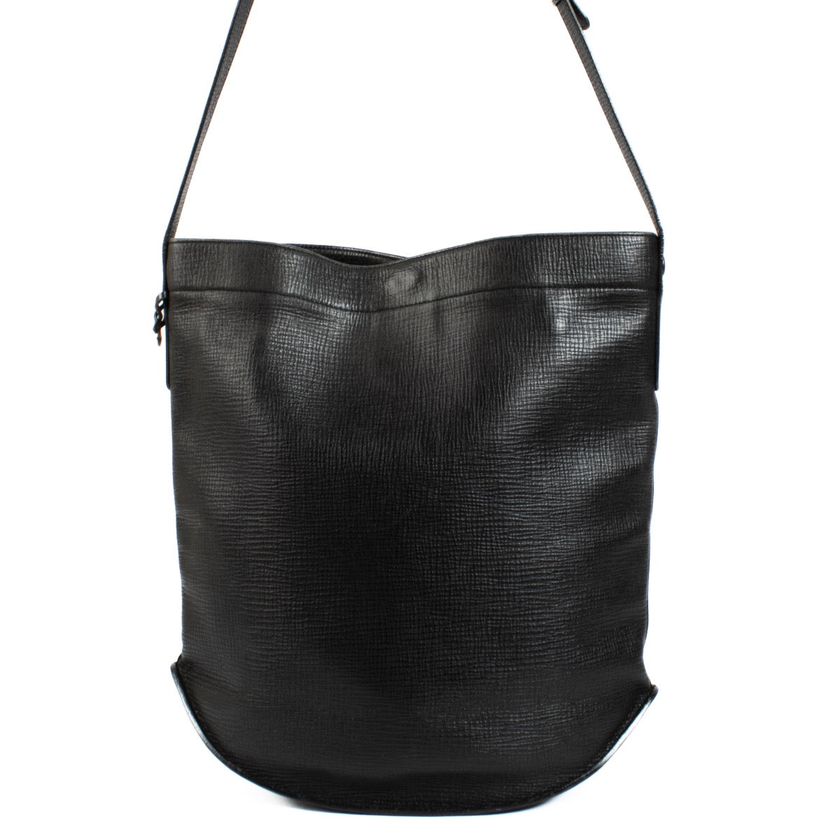 Authentic second hand Delvaux Vintage Black Leather Pin Bag on Labellov.com