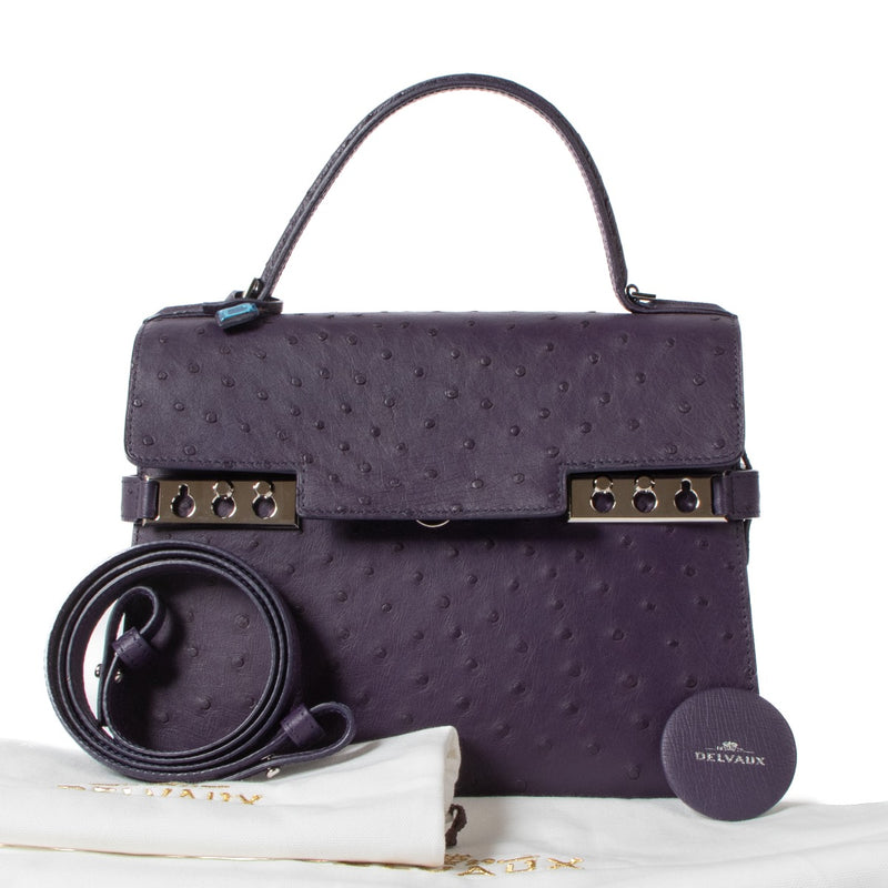 Shop safe online at Labellov in Antwerp, Brussels and Knokke this 100% authentic second hand Delvaux Purple Ostrich Tempête MM. veilig online tweedehands authentieke Delvaux Purple Ostrich Tempête MM kopen bij Labellov.