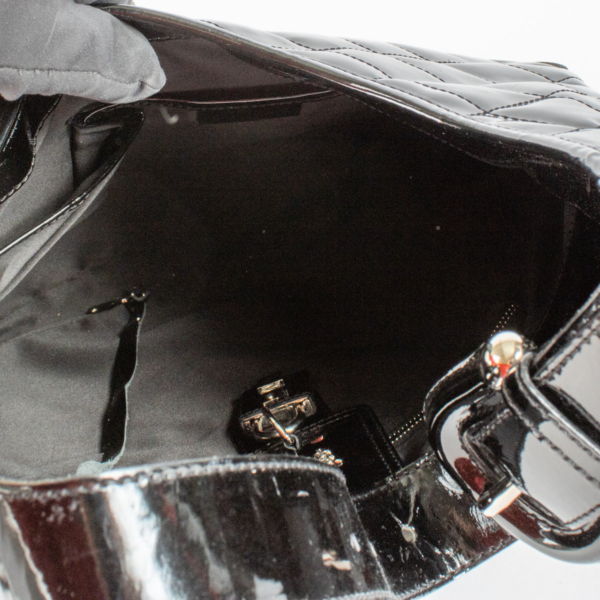 Authentic Second Hand Burberry Black Patent Brooke Hobo Bag on Labellov.com