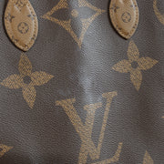 Authentic Second Hand Louis Vuitton Monogram OnTheGo GM on Labellov.com