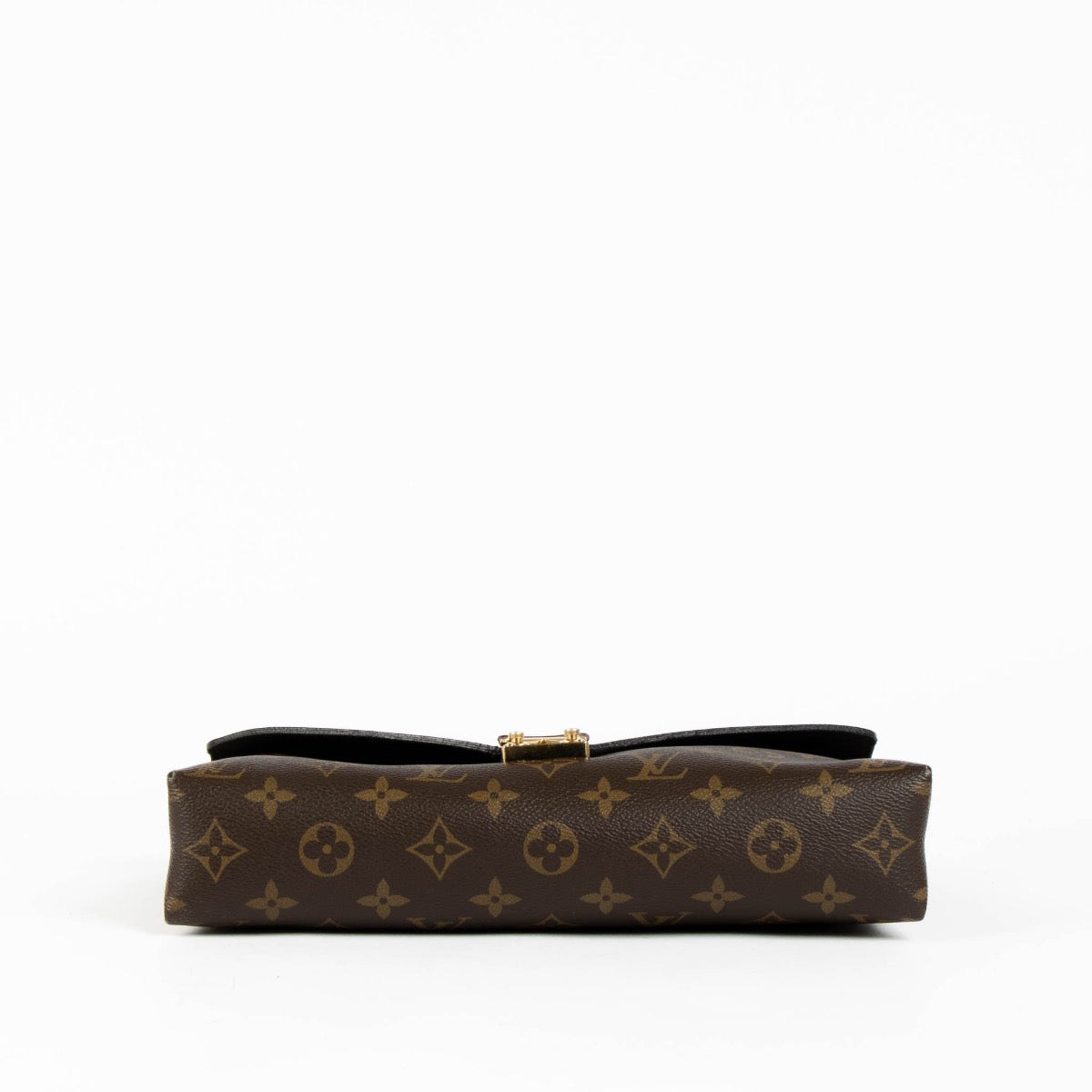 Authentic pre-loved Louis Vuitton Monogram Pallas Chain Crossbody Bag on Labellov.com