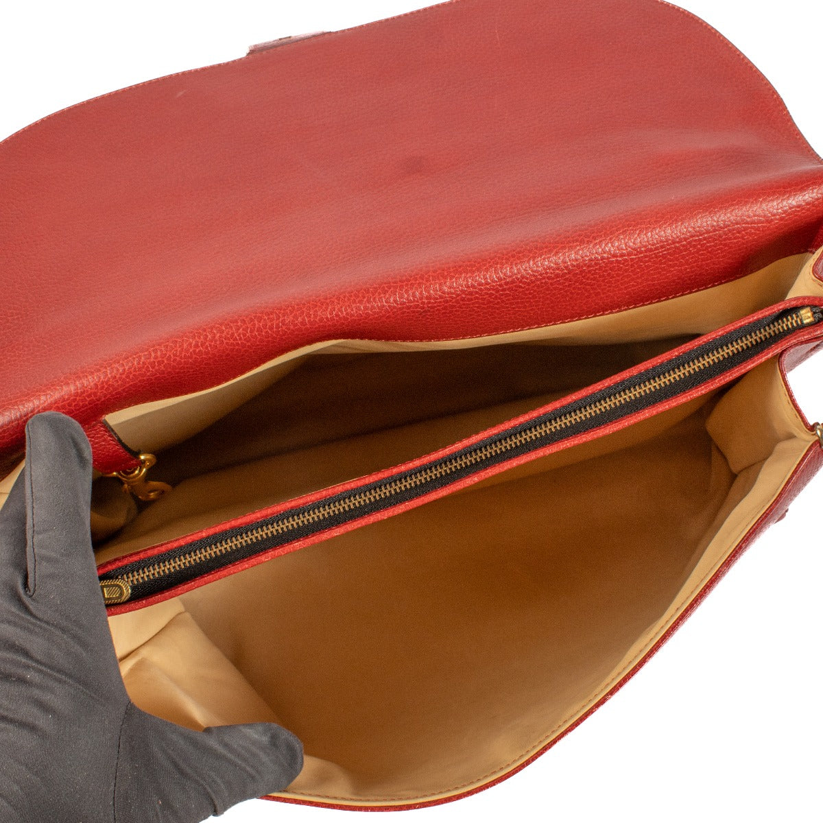 Shop 100% authentic secondhand Delvaux Red Brillant Amethyste Briefcase on Labellov.com