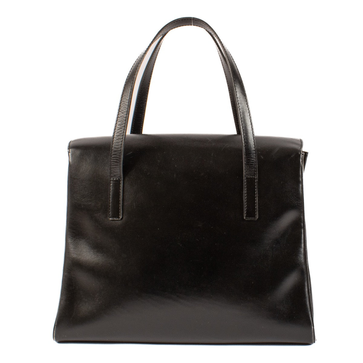 Shop safe online at Labellov in Antwerp, Brussels and Knokke this 100% authentic second hand Delvaux Vintage Black Box Calf Top Handle Bag
