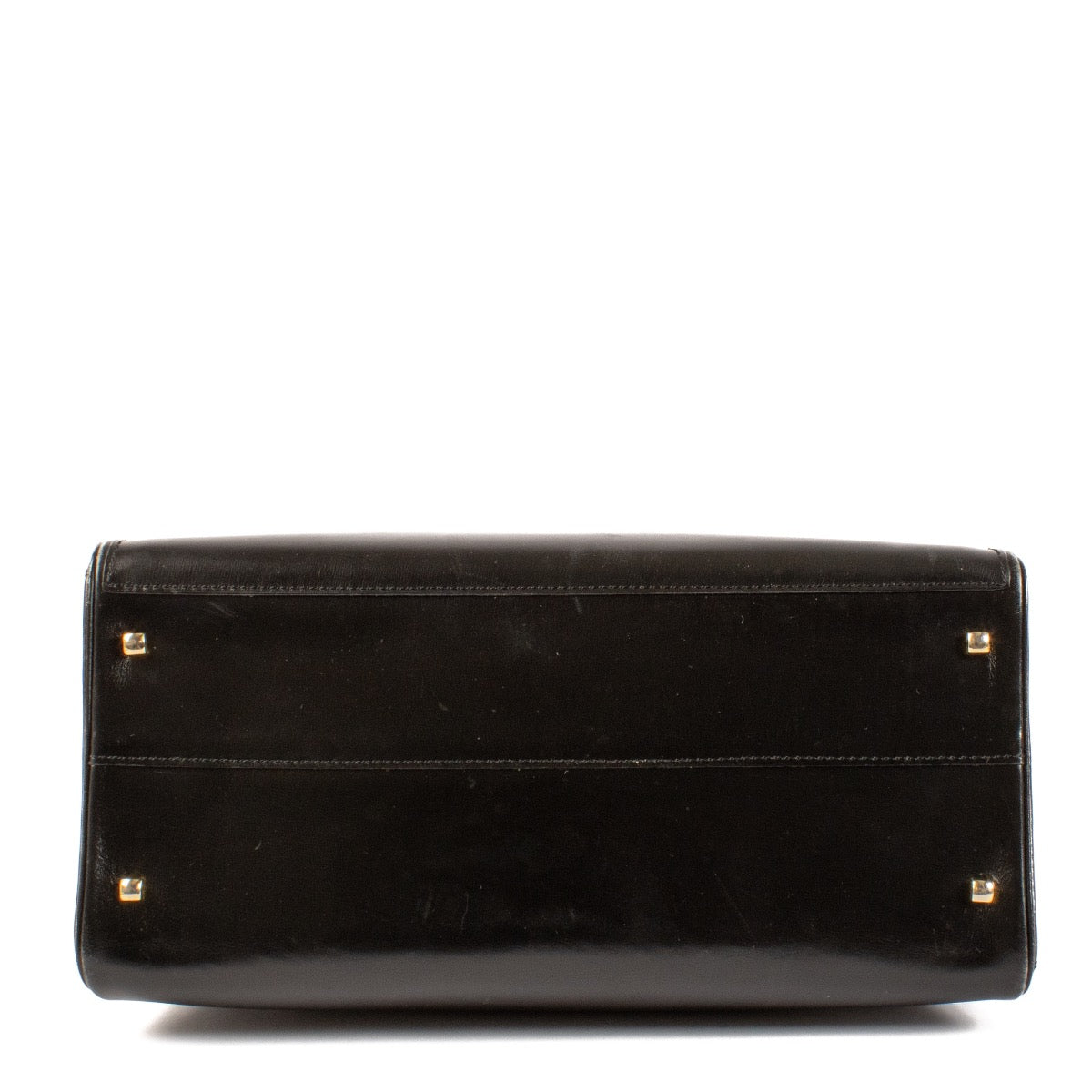 Shop safe online at Labellov in Antwerp, Brussels and Knokke this 100% authentic second hand Delvaux Vintage Black Box Calf Top Handle Bag