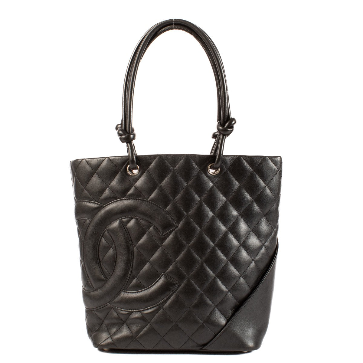 Shop safe online at Labellov in Antwerp, Brussels and Knokke this 100% authentic second hand Chanel Black Cambon Ligne Top Handle Bag