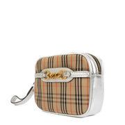 Shop safe online at Labellov in Antwerp, Brussels and Knokke this 100% authentic second hand Burberry Check Canvas Belt Bag