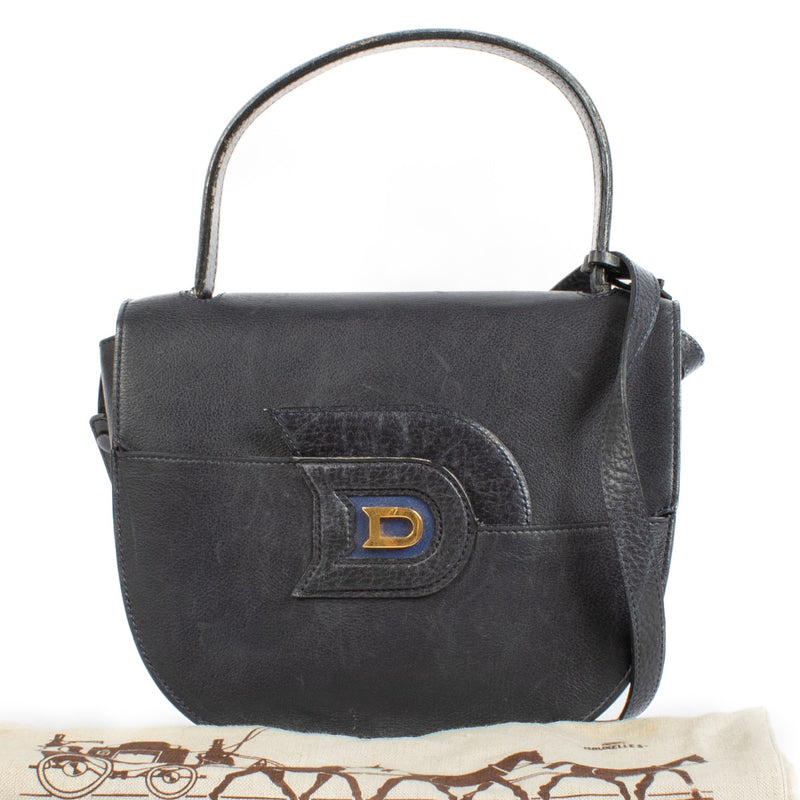 Shop safe online at Labellov in Antwerp, Brussels and Knokke this 100% authentic second hand Delvaux Blue Leather Top Handle