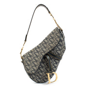 Shop safe online at Labellov in Antwerp, Brussels and knokke this 100% authentic second hand Christian Dior Vintage Oblique Saddle Bag