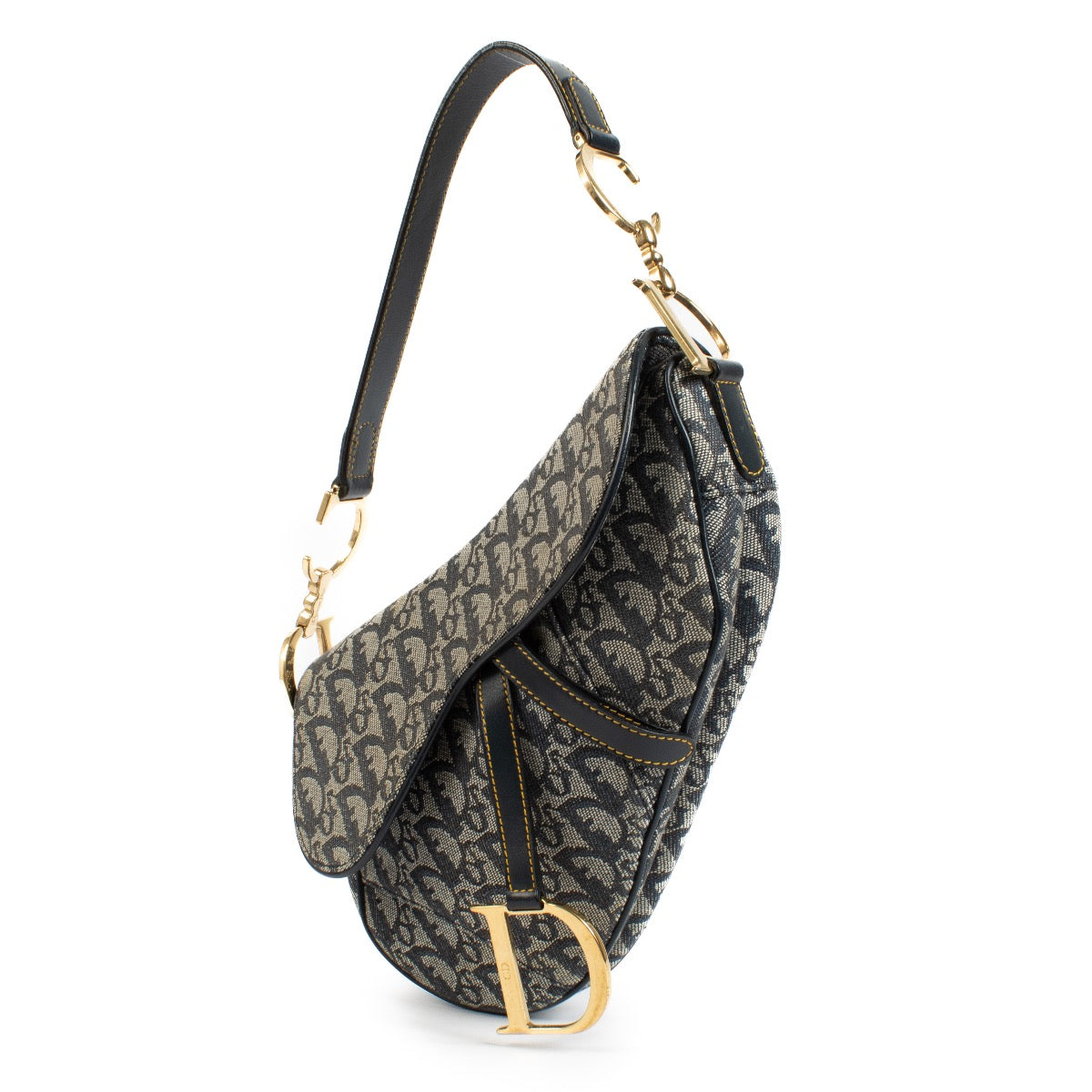 Shop safe online at Labellov in Antwerp, Brussels and knokke this 100% authentic second hand Christian Dior Vintage Oblique Saddle Bag