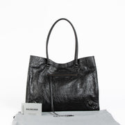 Authentic pre-loved Balenciaga Black Le City Medium Tote bag on Labellov.com