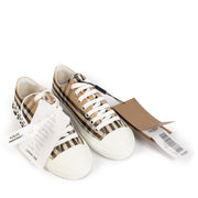 Shop 100% authentic secondhand Burberry Check Sneakers - Size 36 on Labellov.com