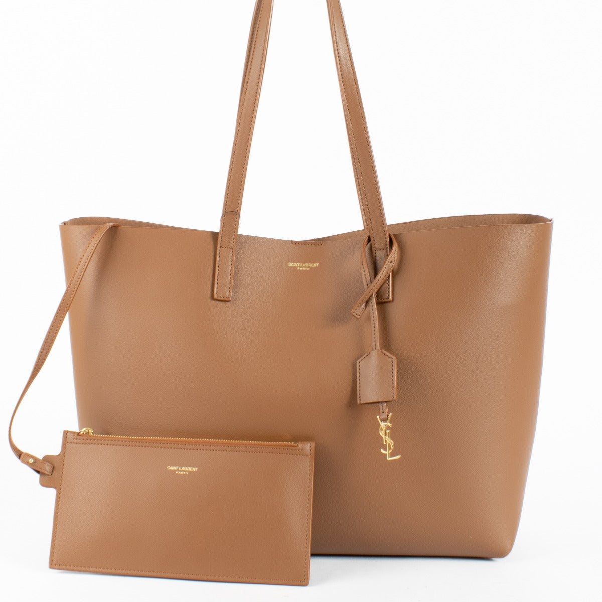 Saint Laurent Shopping Saint Laurent en Cuir Camel Tote at Labellov.com