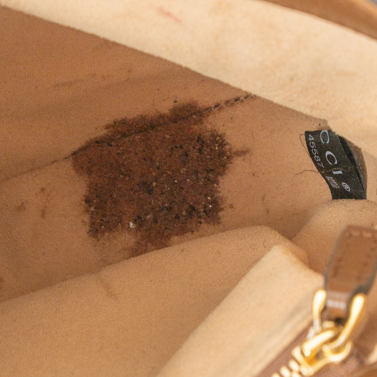 Shop safe online at Labellov in Antwerp, Brussels and Knokke this 100% authentic second hand Gucci GG Supreme Horsebit 1955 Small Bag