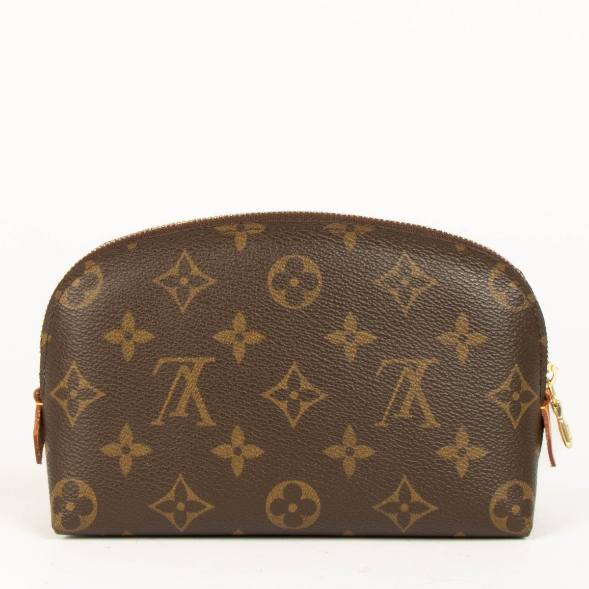 Shop this 100% authentic Louis Vuitton Monogram Cosmetic Pouch PM at Labellov.com