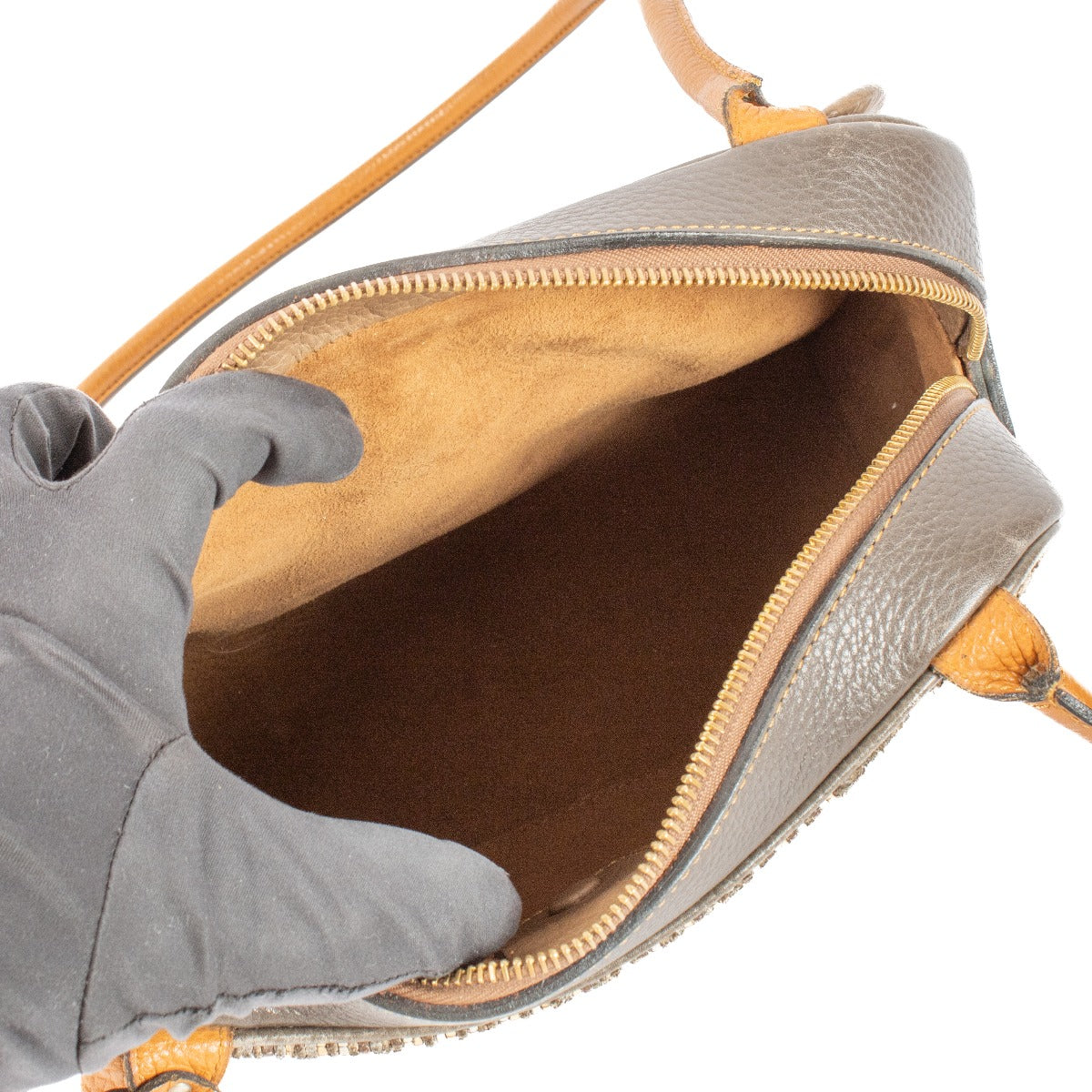 Shop 100% authentic secondhand Delvaux Brown Toile de Cuir Vintage Bag on Labellov.com