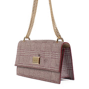 Shop safe online at Labellov in Antwerp, Brussels and Knokke this 100% authentic second hand Jimmy Choo Silver and Purple Shimmer Crossbody. Koop veilig online een tweedehands authentieke Jimmy Choo zilveren handtas.