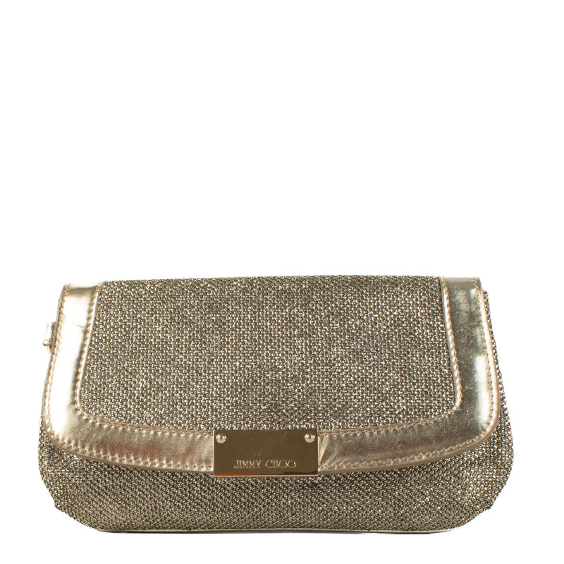 Shop safe online at Labellov in Antwerp, Brussels and Knokke this 100% authentic second hand Jimmy Choo Gold Glitter Zeta Clutch. Veilig online een authentiek tweedehands Jimmy Choo Gold Glitter Zeta Clutch kopen bij Labellov.