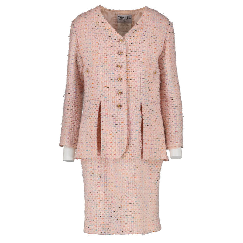 Authentic vintage second hand Chanel 94P Pastel Pink Tweed Jacket/Dress Set on www.labellov.com