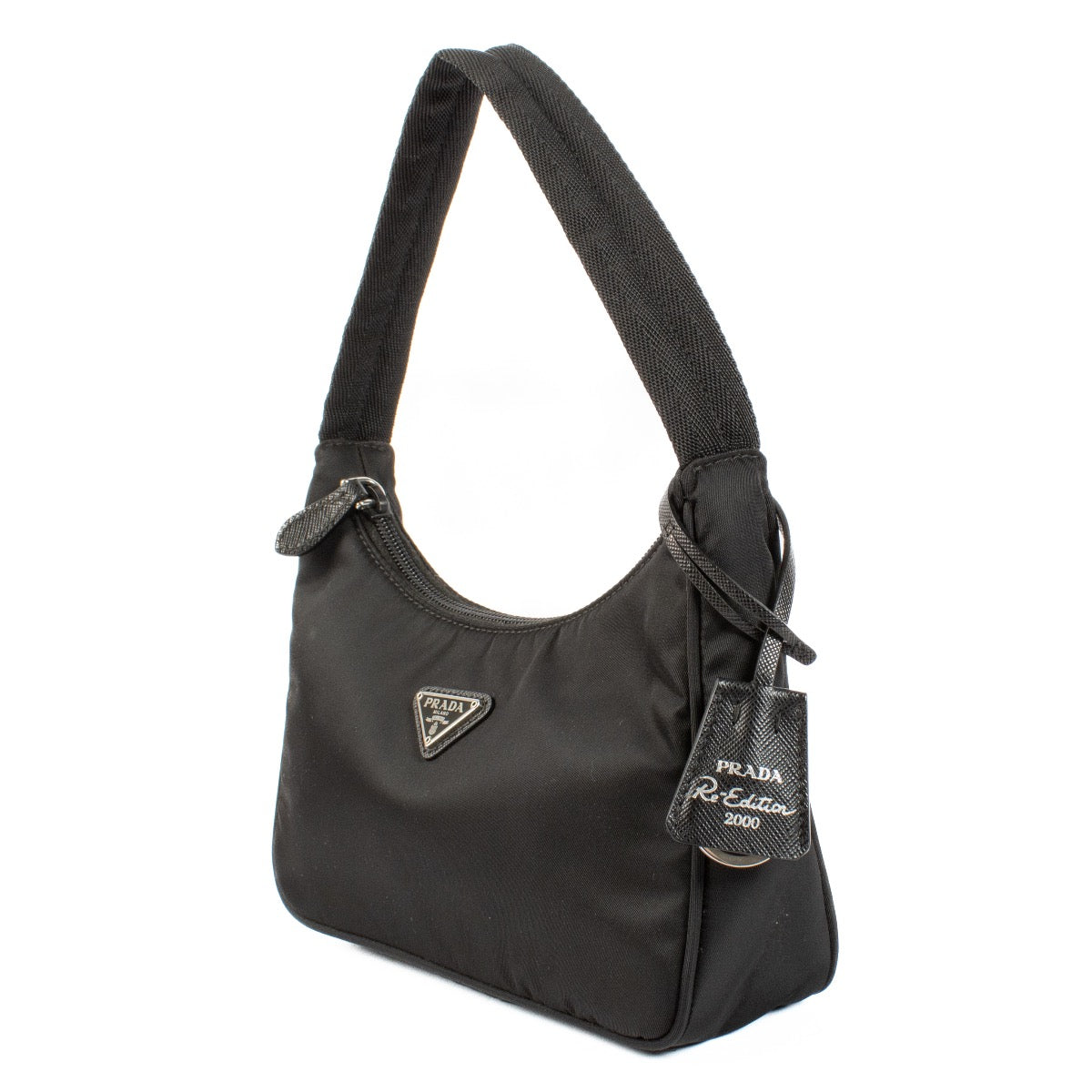 shop 100% authentic second hand Prada Black Nylon Re-Edition 2000 Bag on Labellov.com