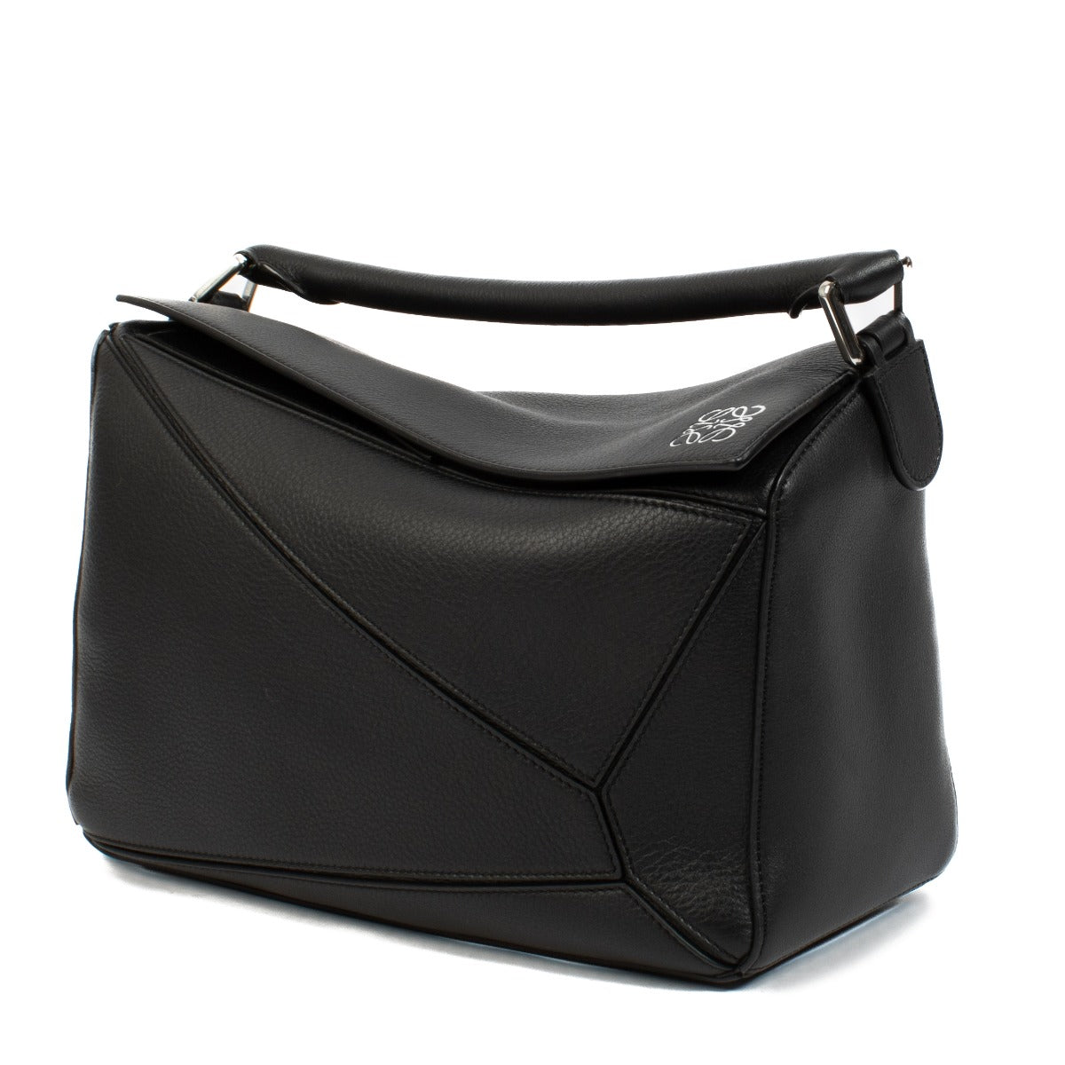 Sac Puzzle moyen en veau classique noir Loewe