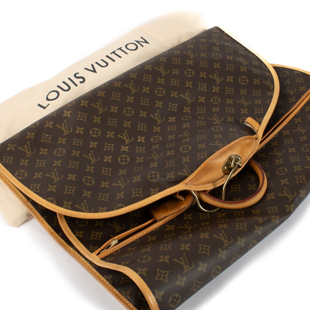 Shop 100% authentic secondhand Louis Vuitton Monogram Garment Bag on Labellov.com
