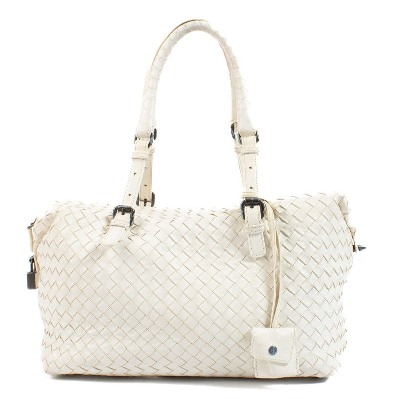 Shop 100% Authentic Secondhand Bottega Veneta White Intrecciato Shoulder Bag on Labellov.com