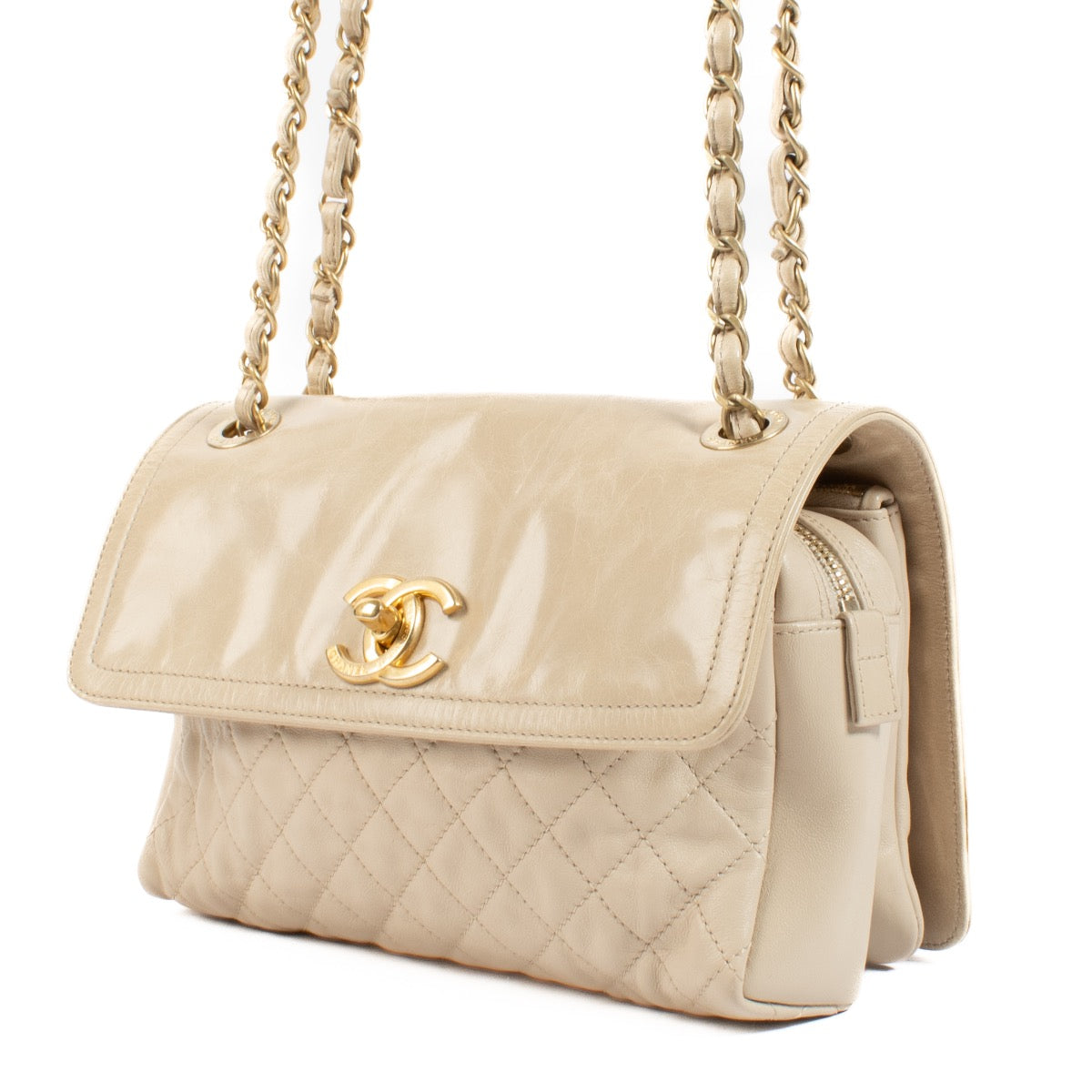Shop 100% Authentic Secondhand Chanel Beige Lambskin Shoulder Bag on Labellov.com