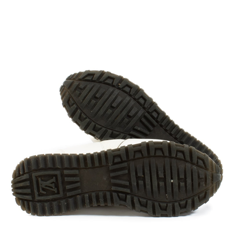 shop 100% authentic second hand Louis Vuitton White Run Away Sneakers - size 35 on Labellov.com