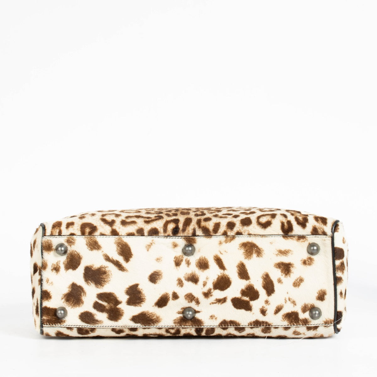 Authentic pre-loved Alaïa Leopard Print Calf Hair Satchel Bag on Labellov.com