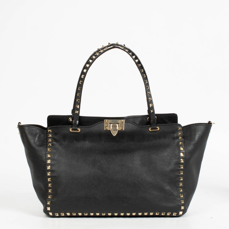 Authentic pre-loved Valentino Garavani Black Rockstud Shoulder Bag on Labellov.com