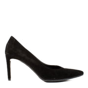 Shop safe online at Labellov in Antwerp, Brussel and Knokke these 100% authentic second hand Balenciaga Black Suede Pumps - Size 36 1/2. Veilig online authentieke tweedehands Balenciaga Black Suede Pumps - Size 36 1/2 kopen bij Labellov.