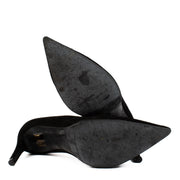 Shop safe online at Labellov in Antwerp, Brussel and Knokke these 100% authentic second hand Balenciaga Black Suede Pumps - Size 36 1/2. Veilig online authentieke tweedehands Balenciaga Black Suede Pumps - Size 36 1/2 kopen bij Labellov.