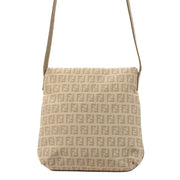 Shop safe online at Labellov in Antwerp, Brussels and Knokke this 100% authentic second hand Fendi FF Canvas Vintage Crossbody Bag. Veilig online tweedehands authentieke Fendi FF Canvas Vintage Crossbody handtas kopen bij Labellov.