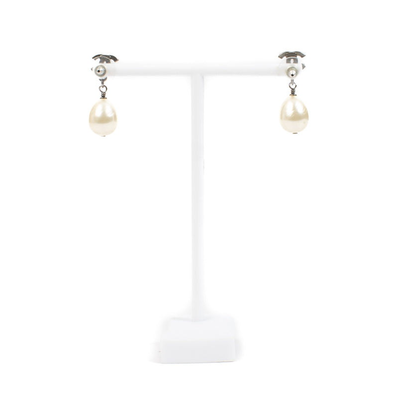 Chanel Black and Pearl Earrings
