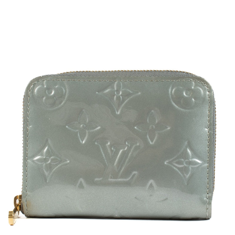 Authentic second hand Louis Vuitton Blue Patent Wallet on Labellov.com