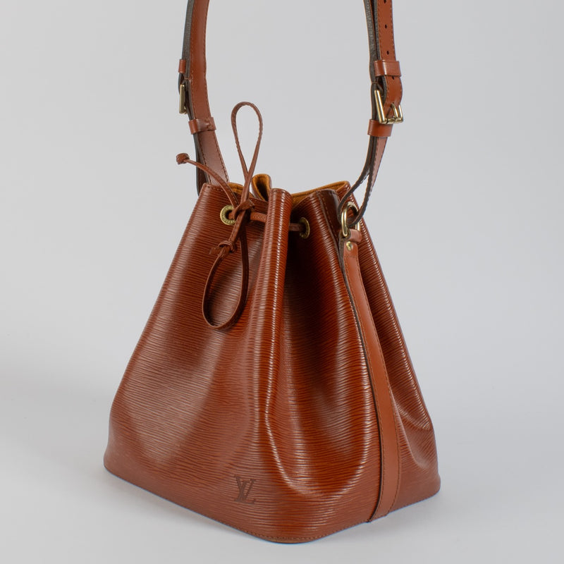 Shop 100% authentic second hand Louis Vuitton Cipango Gold Epi Noé Bag on Labellov.com