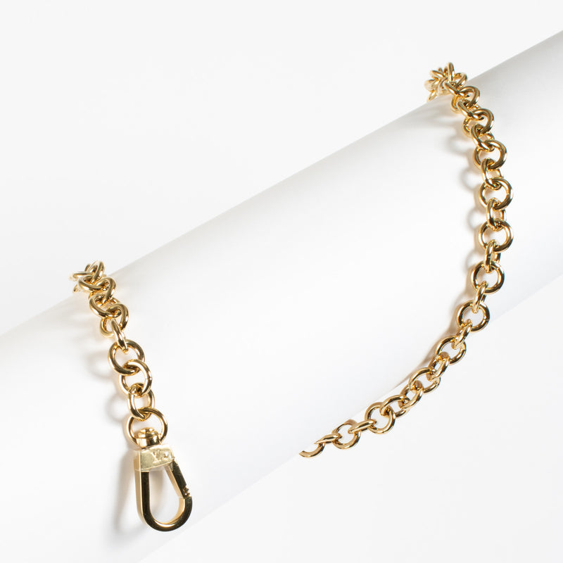Louis Vuitton Gold Chain Strap aan de beste prijs bij Labellov tweedehands luxe in Antwerpen en Knokke. Koop en verkoop.