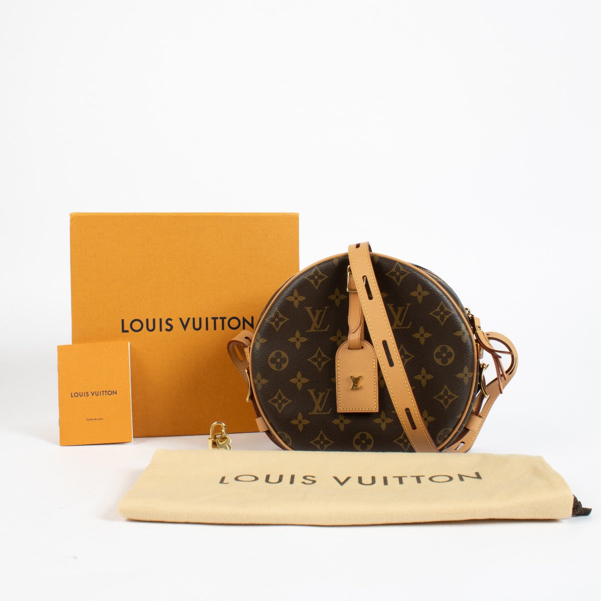 Authentic second-hand Louis Vuitton Monogram Boîte Chapeau Souple on labellov.com