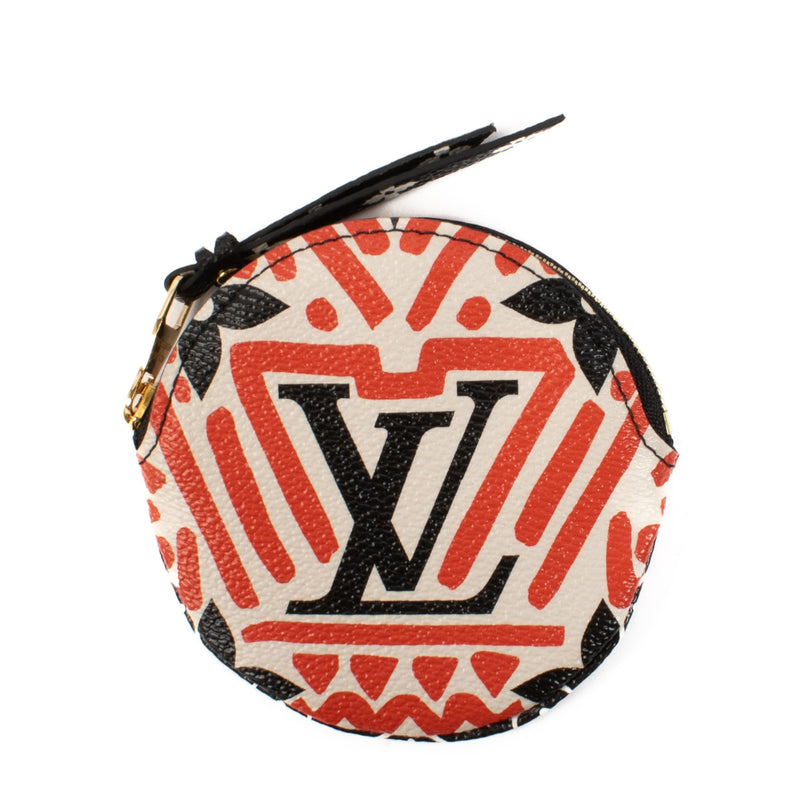 this limited-edition accessory is part of the Crafty Collection, inspired by abstract and graffiti art. Its vibrant geometric patterns and signature LV monogram exude an edgy sophistication. Compact yet spacious, it features a secure zip closure and inter