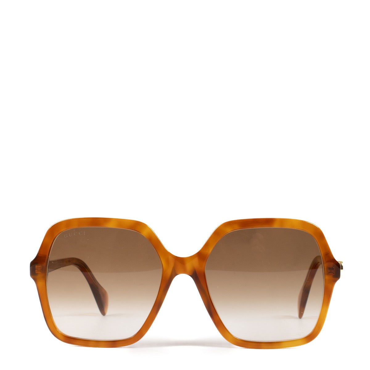 Shop safe online at Labellov in Antwerp, Brussels and Knokke this 100% authentic second hand Gucci Brown Oversized Sunglasses. Veilig online tweedehands authentieke Gucci Brown Oversized Sunglasses kopen bij Labellov.
