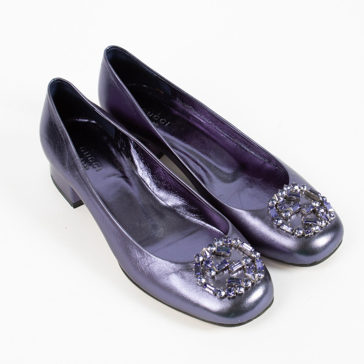 shop 100% authentic second hand Gucci Purple Flats - Size 37 on Labellov.com