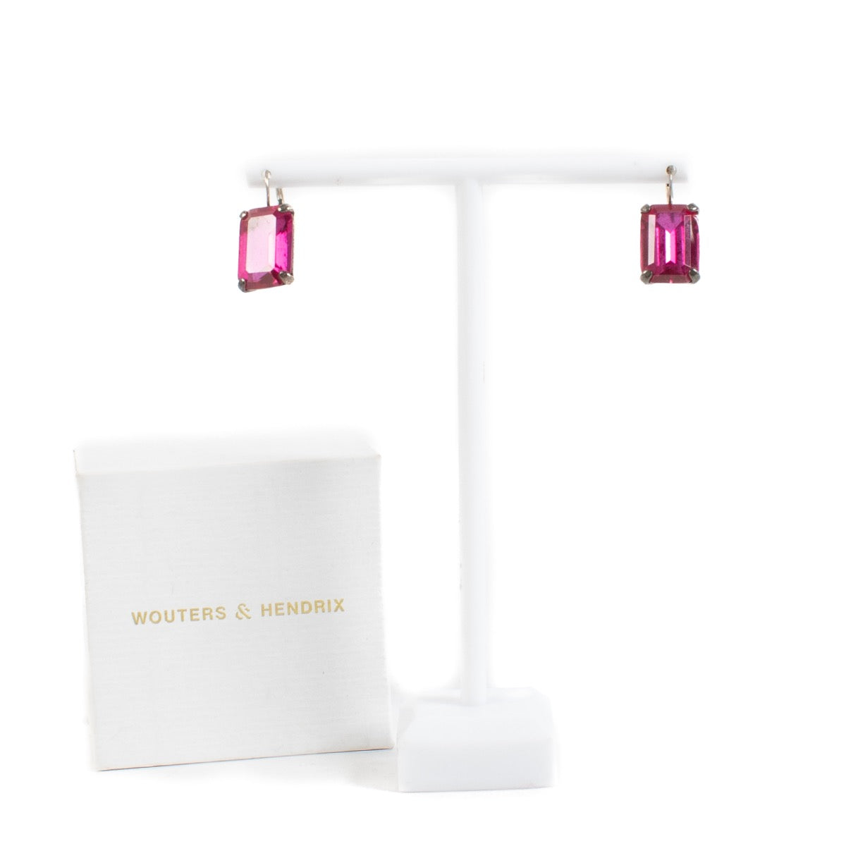 Shop 100% authentic second hand Wouters & Hendrix Pink Earrings on Labellov.com