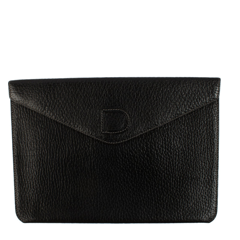 Delvaux Black Clutch for the best price at Labellov secondhand luxury in Antwerp en Knokke