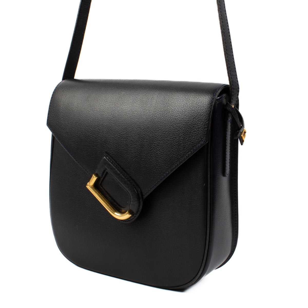 shop 100% authentic second hand Delvaux Blue Leather Shoulder Bag on Labellov.com