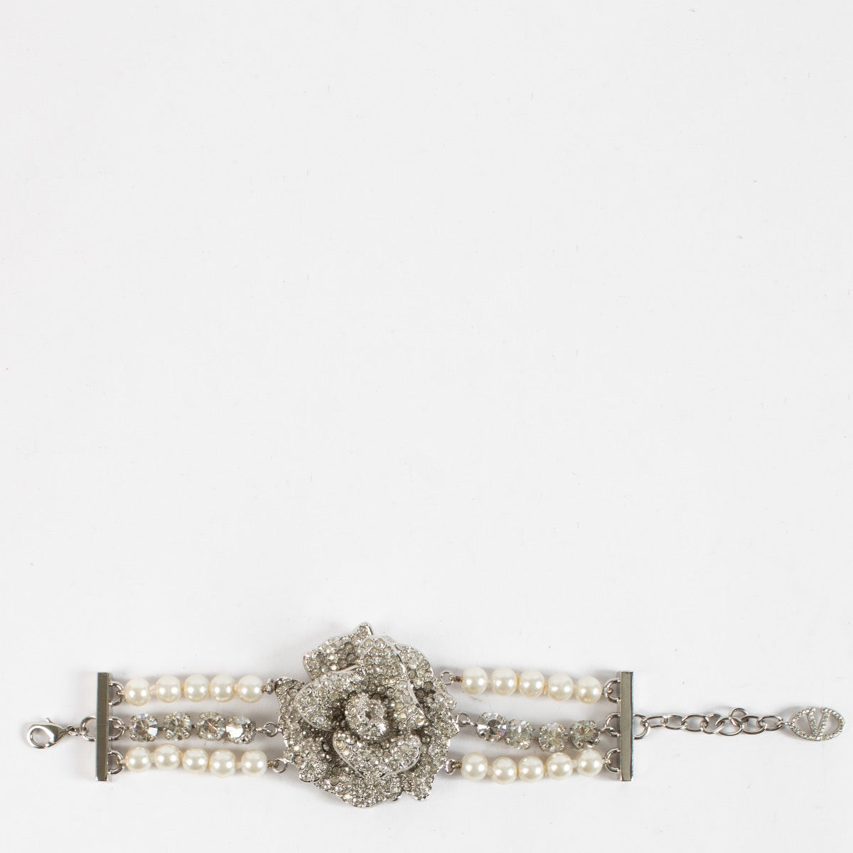 Authentic Second Hand Valentino Garavani Silver and Pearl Flower Bracelet on Labellov.com