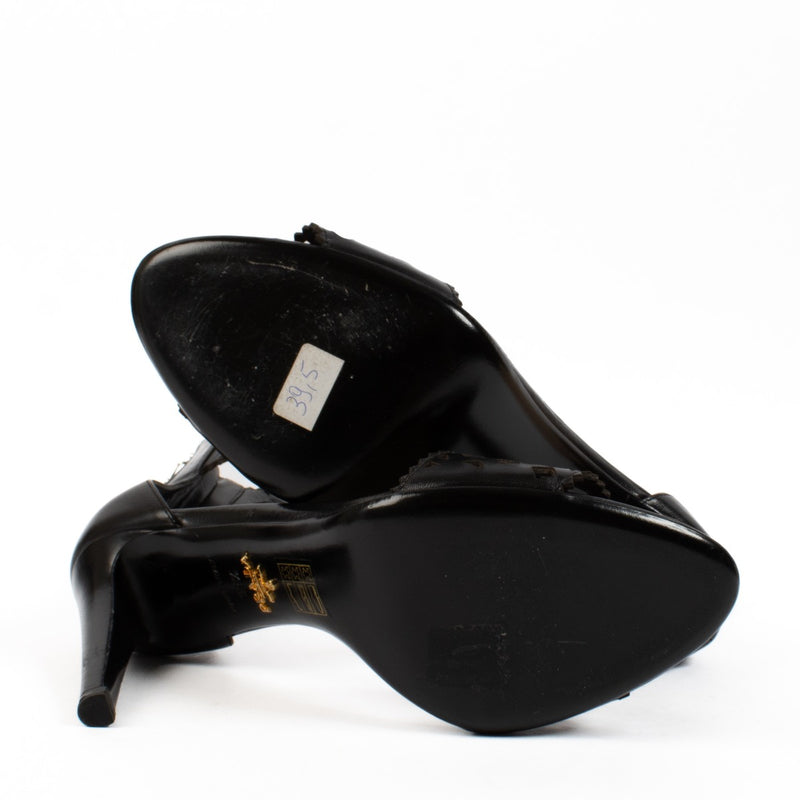 shop 100% authentic second hand Prada Black Leather Sandals - Size 39 1/2 on Labellov.com