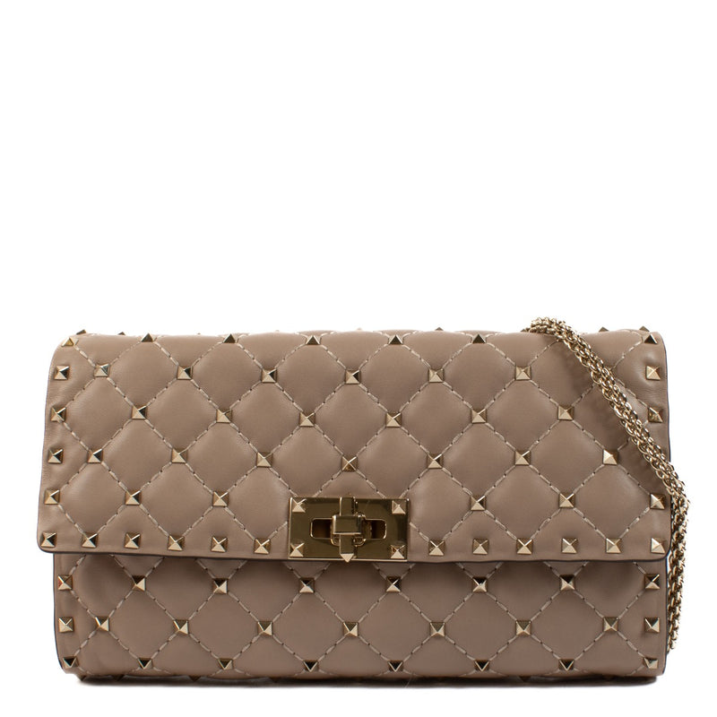shop 100% authentic second hand Valentino Garavani Blush Rockstud Chain Clutch on Labellov.com