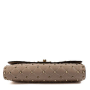 shop 100% authentic second hand Valentino Garavani Blush Rockstud Chain Clutch on Labellov.com