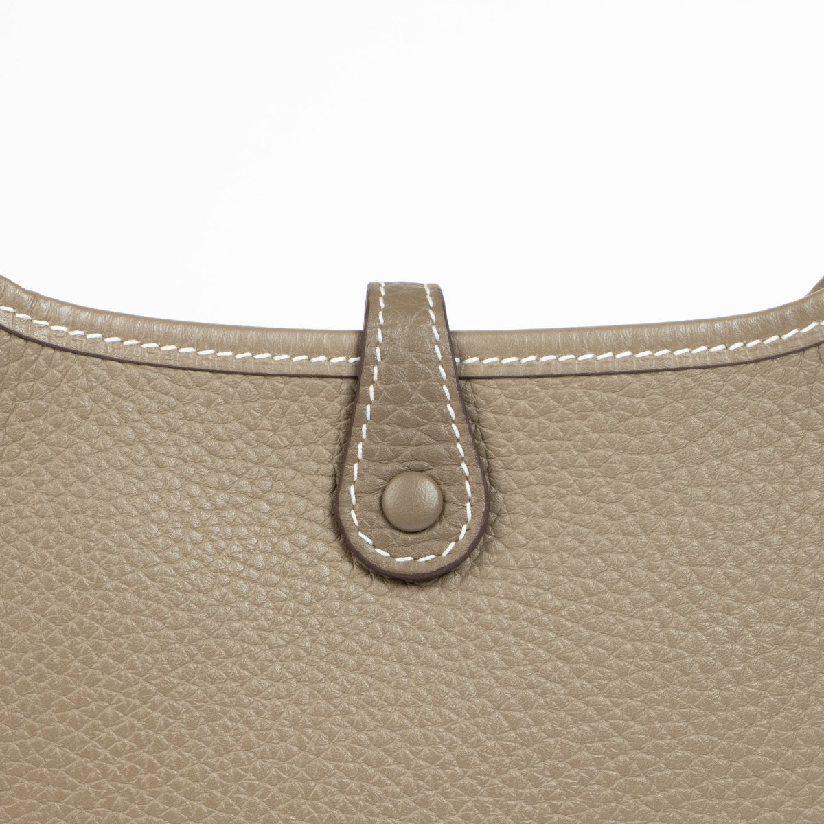 Authentic pre-loved Hermès Evelyne 16 Etoupe Sangle Cavale PHW on Labellov.com